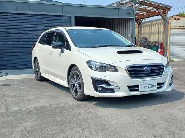 中古車は同じ物はありません。年式や距離・色などが同じでも車輌状態によって価格は異なる物です。納得の一台をお求めならば・・・オートショップトガシへまずはお電話を！！　TEL：011-398-3580