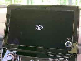 【8インチ　ディスプレイオーディオ】大画面のディスプレイはAppleCarPlayやAndroidAutoが利用可能。大きな画面でスマホナビアプリ等が利用いただけます♪