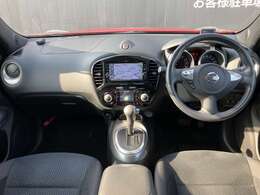 前席全体像です。快適さや、機能、座り心地を是非確かめにご来店くださいませ！！