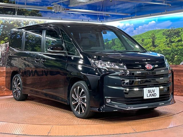 大好評のボディコーティング「弾スプラッシュコート」もご納車までに施工可能。通常のガラスコートと異なる、耐久年数6年の無機質ガラスコーティングが、ボディをキレイな状態に保ってくれます。
