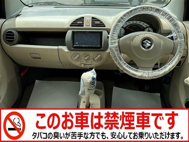 禁煙車★とっても綺麗に乗られていたお車です♪タバコのにおいに敏感な方でも気持ちよく快適にお乗りいただけるお車ですよ♪小さいお子様がご同乗されることが多いのであれば、禁煙車の方がいいですよね！