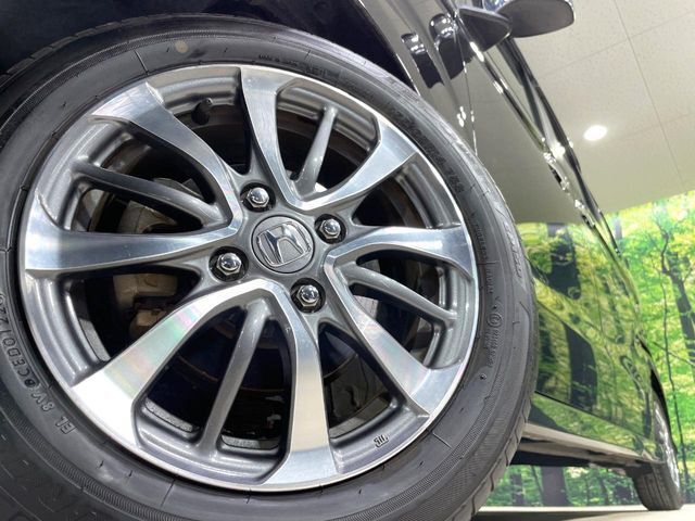【純正14インチアルミホイール】外観にマッチした純正アルミホイールを装着しております。各種社外アルミホイールや、スタッドレスタイヤも取扱いしております。是非ご相談ください♪