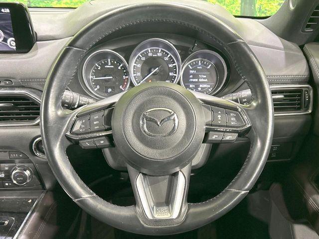【ステアリングスイッチ】運転中、前方から目線をそらすことなく、オーディオ等の操作が可能な便利機能！安心＆快適なドライブを演出してくれます♪