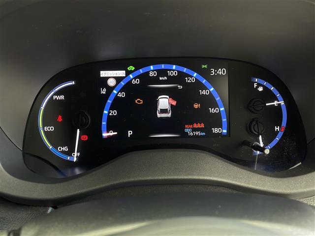 【スピードメーター】メーターがシンプルで見やすく運転しやすいですね！