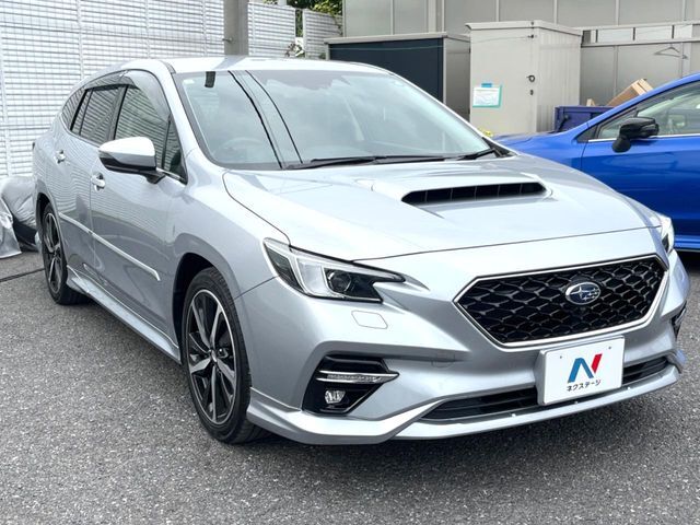 大好評のボディコーティング「弾スプラッシュコート」もご納車までに施工可能。通常のガラスコートと異なる、耐久年数6年の無機質ガラスコーティングが、ボディをキレイな状態に保ってくれます。