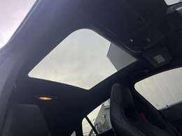 BMW、メルセデス、アウディといったドイツのプレミアムブランドをはじめとした、各種輸入車ブランドを同時に比較することができます。