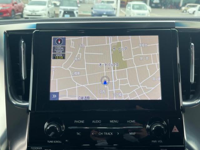 WECARSの店舗にはキッズコーナーがございます！お子様連れのお客様もごゆっくり車選びをお楽しみいただける空間です！