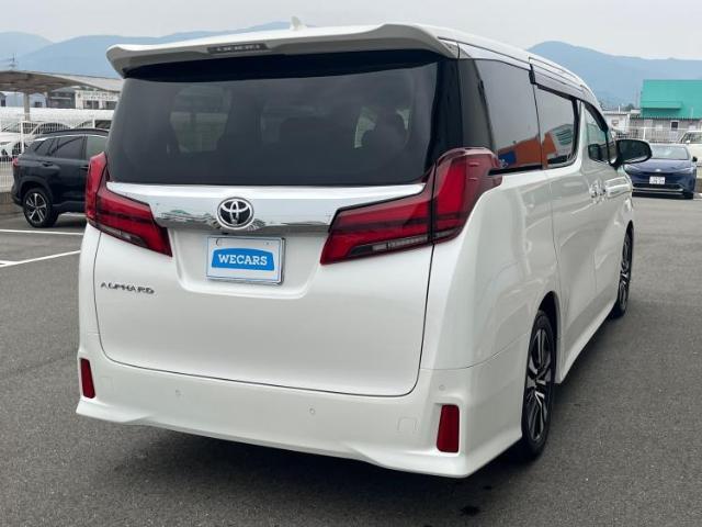 全国に店舗を展開しているのでどこでもお取り寄せが可能です！この車が気になるけど遠方だから・・・と諦める必要はありません！※別途陸送費が必要です。