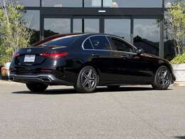 360°カメラ　パーキングアシスト　デジタルヘッドライト　アンビエントライト