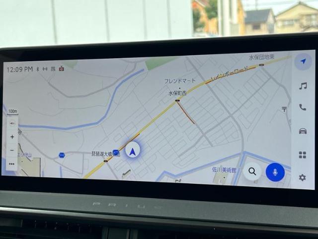 WECARSの店舗にはキッズコーナーがございます！お子様連れのお客様もごゆっくり車選びをお楽しみいただける空間です！
