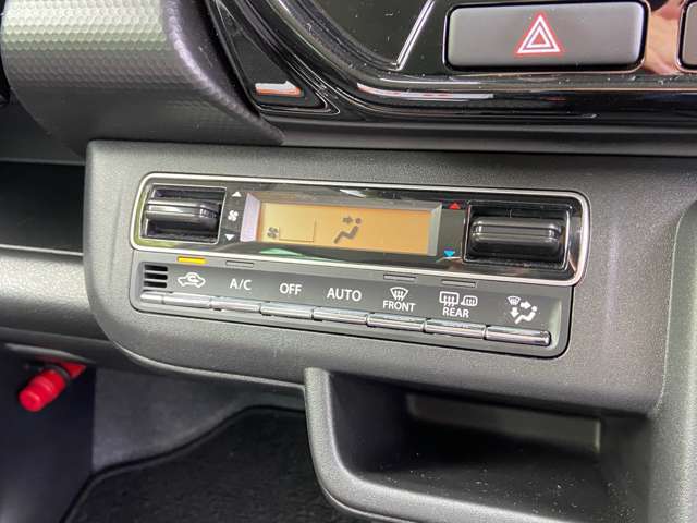 九州陸運局指定工場にて車検も格安にて行います。車検無しのお車も安心価格にて納車致します。