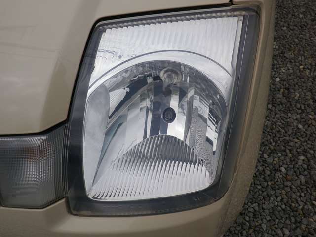 ウレタンクリアで整えております。