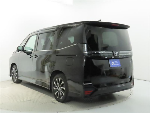 お客様のカーライフを十分にお手伝いさせて頂く為、中古車の販売は県内及隣接都県とさせて頂いております。どうぞご了承下さい。