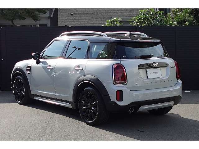 月々のお支払額を抑える残価設定型バリューローンもご利用いただけます。ぜひこの機会にご利用ご検討ください！！フリーダイヤル（0078-6002-317961）または、MINI NEXT城東鶴見06-6933-3298迄、お問合せ下さい