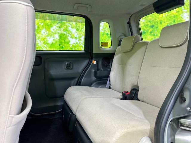 WECARSでは各商談席に大型モニターをご用意しております！見やすい大画面でゆったりと全国の在庫をご覧いただけます！是非ご来店お待ちしております！