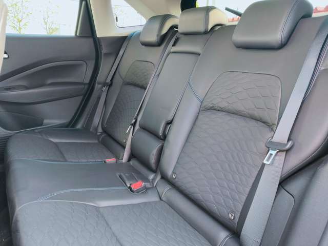 ☆弊社はお車のお引渡し前には、整備士による点検をさせて頂き、消耗劣化部品に関しましては改善作業をさせていただいてから納車させていただいておりますので、ご安心下さい。