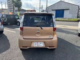 外装仕上げ、みがき、破水仕上げします。内装クリーニング　ヘッドライトの黄ばみ落としてからの磨き！納車仕上げ専門の担当者がしっかり仕上げさせて頂きます。満足クォリティー！直通TEL052-619-6662