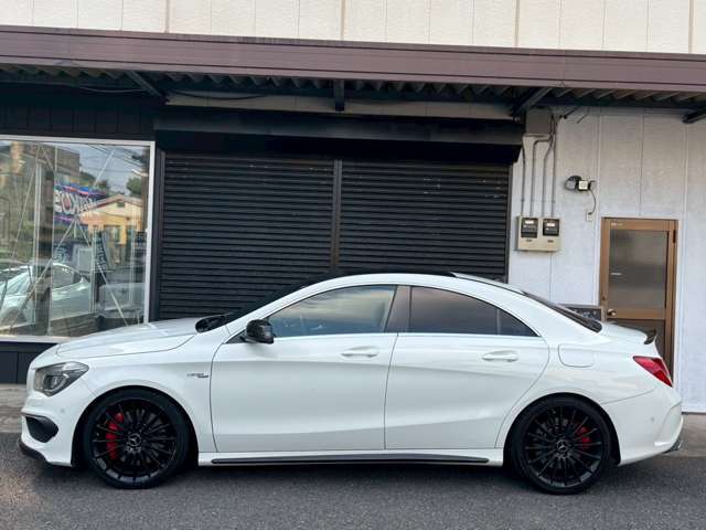 自社コーティング工場完備！施工証明書付きのガラスコーティングも施工可能でございます！