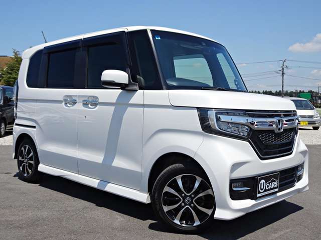 安くてボロいはありえません！！当社では入庫時に車両機関チェック、目立つ傷が有れば綺麗に補修、外装の磨き等、安くても少しでも良いお車をご案内する為の努力を行っております♪来てみてガッカリはさせません♪