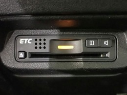 ★ETC車載器も搭載してますので高速道路も快適にご利用いただけます。ナンバープレート変更の際はセットアップ料金が別途必要となります。