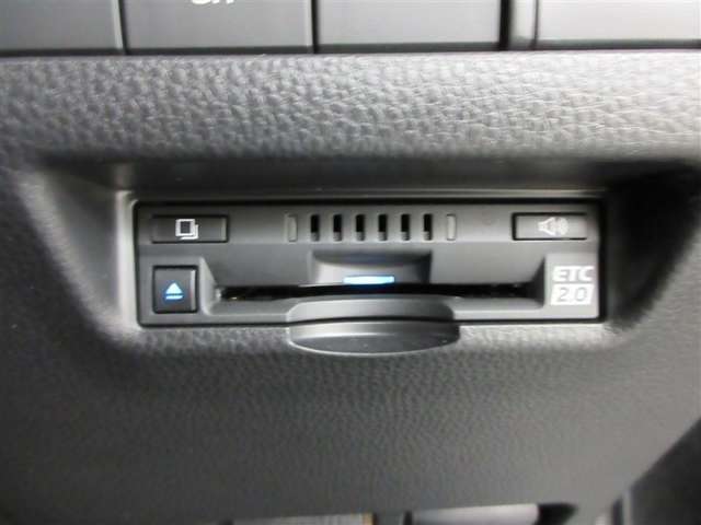 コンソール内にETCがSET！快適なドライブを演出！