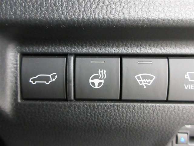 各種装備スイッチがまとまっています。