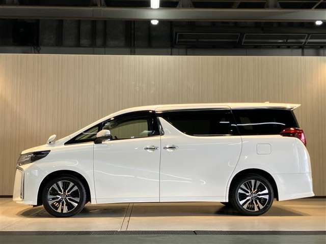 全長495cm、全幅185cm、全高195cmです！