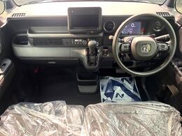 グループ総在庫数約30，000台！！全国の系列店からメーカー・車種問わずご紹介出来るので、あなたにピッタリのお車が見つかるはずです♪まずはお問い合わせ下さい☆