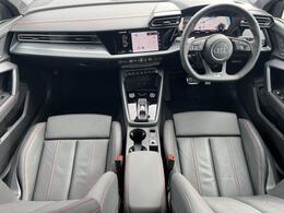 ●【認定中古車】Audi専門のテクニシャンが、100項目にもおよぶ精密な点検を実施。すべてをクリアしたAudi車のみが対象となります。