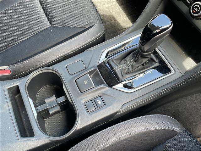 修復歴のある車は販売いたしません。厳格な検査をクリアした安心できるお車をご提案させていただきます。