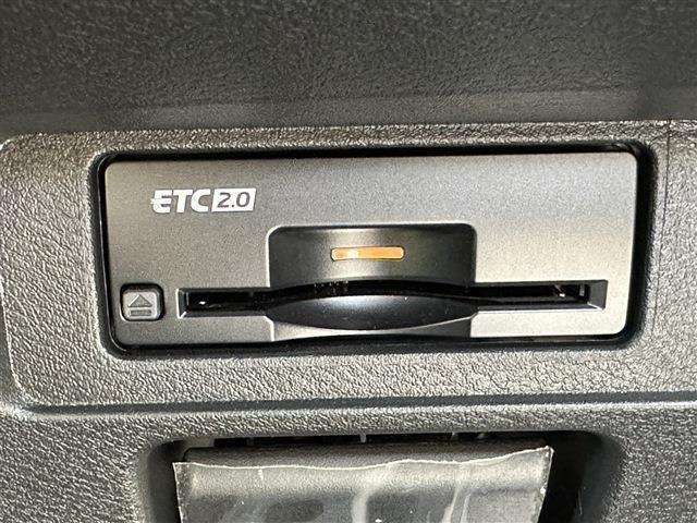 【ETC2.0】高速道路の料金所を渋滞することなくストレスフリーで通過できます。今や必需品の1つですね。