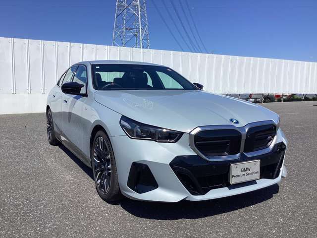 BMW認定中古車　全国の正規ディーラーにて保証修理が受けられます。