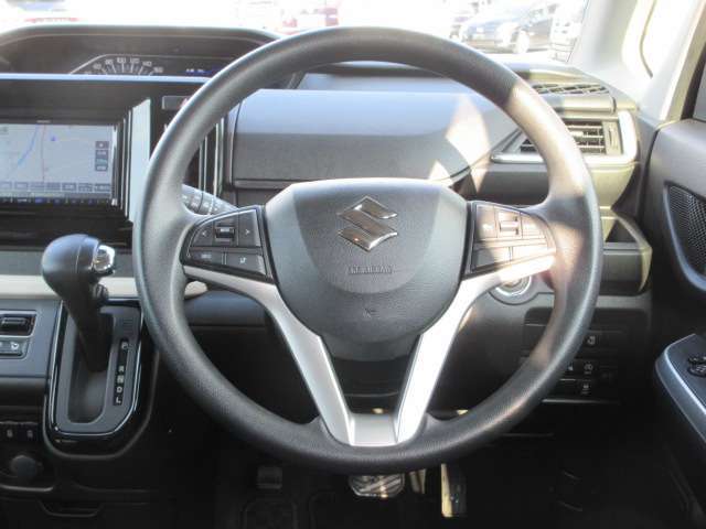 ■追加ワイド保証をご用意！例：新車から15年経過未満及び走行距離15万km未満まで加入可能！距離制限無し・保証上限金額無し2.選べる保証期間＝1年～5年3.緊急ロードサービス＝365日24時間対応☆