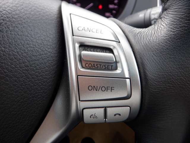 クルーズコントロール（Cruise Control）とは、アクセル操作なしでも車が自動でスピードを一定に保ってくれる機能