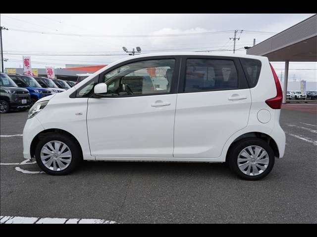 運転するのに必須なのが保険への加入です。常時、保険専任スタッフがいますので入替や見直し、分からない事何でもご相談下さい。