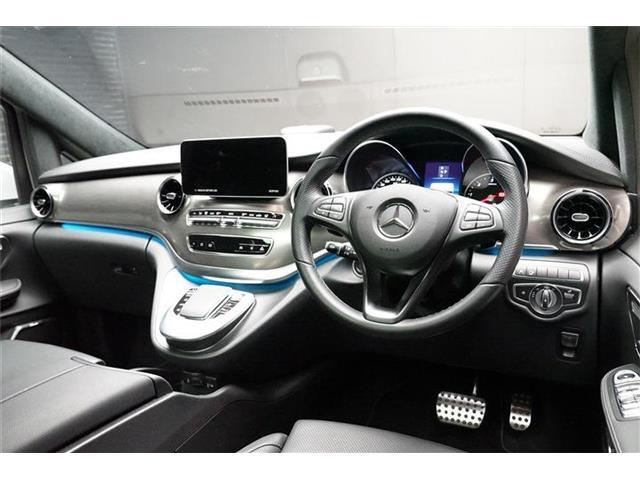 納車前に欠かせないのがコーティングです。ポリマー、ガラス、エグゼコーティングの中から、車種、色、保管場所、に合わせてお選びいただけます。