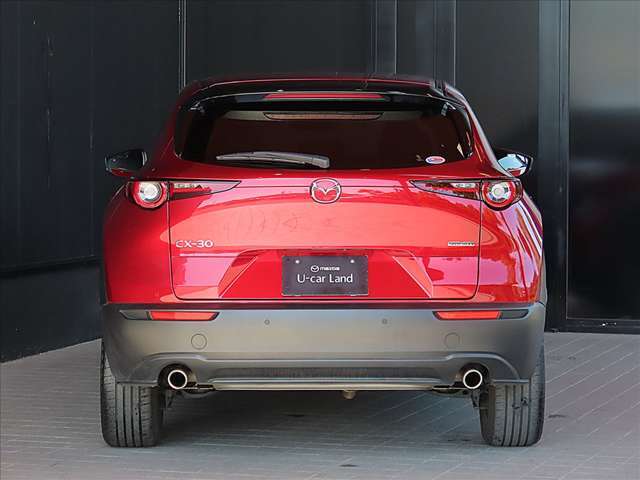 この度は、数ある掲載車両の中から当店の車両をご覧いただきまして、誠にありがとうございます