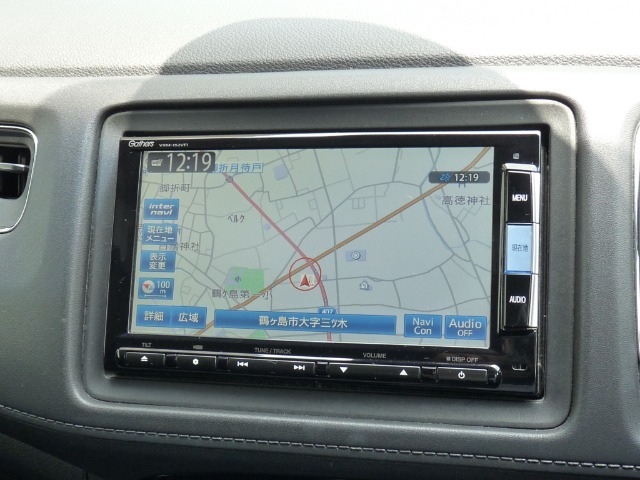 ●ホンダ純正オプションのナビです♪　●ホンダギャザズメモリーナビ（VXM-152VFi）が付いています♪♪　●バックする際に便利なリアカメラも付いています