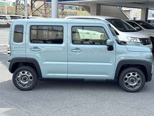 当店は自動車保険の正規代理店です！3社扱っておりますのでお客様に合った保険を提案させて頂きます！もしもの事故の際も当店にお任せください！アフターサービスが充実しておりますのでご安心ください！
