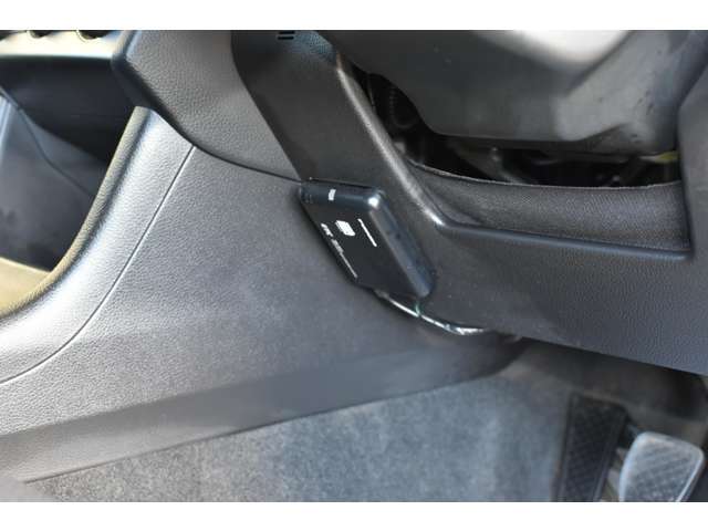 【車を見に行けない】遠方のお客様で現車確認のご来店が難しい場合、ご要望の写真を複数枚撮影し状態などをお知らせすることは可能です。LINEにてSDエルベ公式アカウントを通じてお客様とやり取りさせて頂きます。