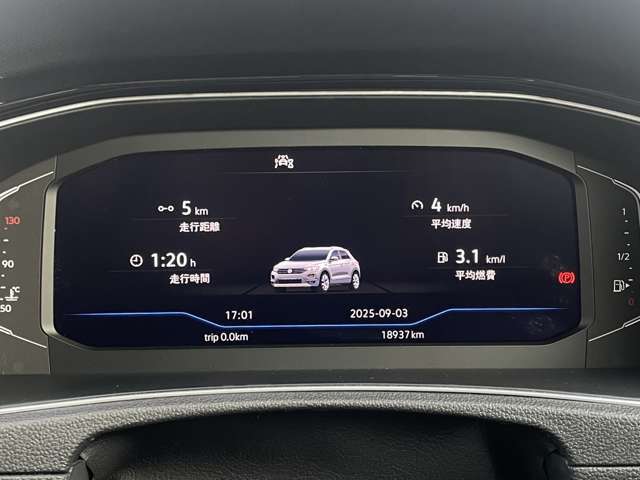 LIBERALAは、輸入車選びの新たなスタイルを提案するインポート・セレクト・ブランドです。オーナー様となる方がクルマから直接感じる感性を第一にした、最良の一台との出会いをコーディネートいたします。