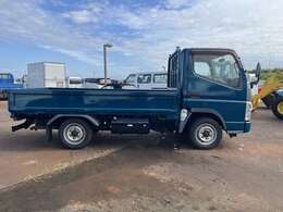 納車前の整備からアフターフォローまでカーライフをトータルにサポートさせて頂きます。