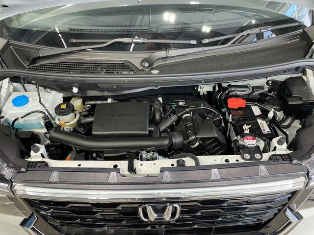 親切・丁寧な専門メカニックスタッフが応対！・車検・点検整備・事故等の修理などアフターサービスも安心。お車のカスタマイズもネクステージのサービススタッフまでご相談ください！
