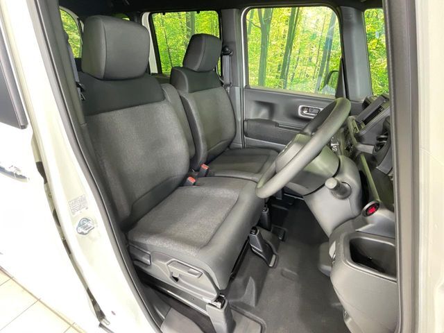 もちろん車内はキレイです♪よりクリーンな状態をキープしたいお客様には『ナノゾーンコート』がおすすめ！新型コロナウイルス対策や、除菌・消臭に効果を発揮し多くの方にご好評いただいております。