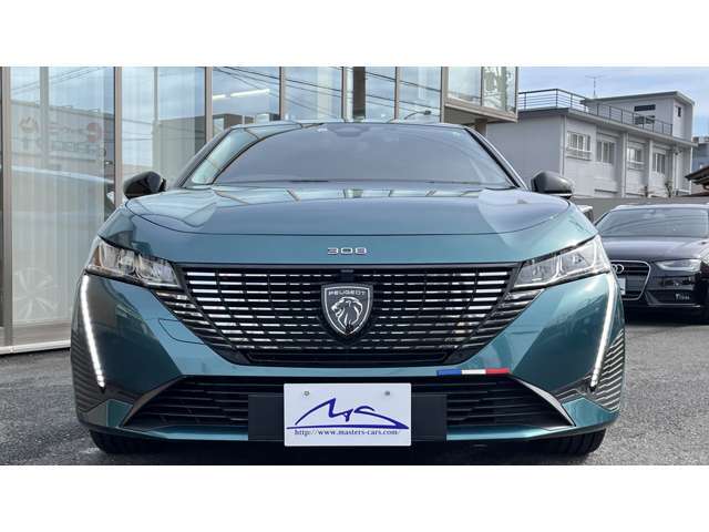 ・新車保証継承・ディスプレイオーディオ・AppleCarplay＆AndroidAuto・バックカメラ・LEDヘッド・前後ドライブレコーダー・ETC・アクティブセーフティブレーキ・BSM・RTA・禁煙