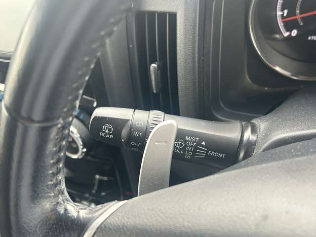 各種スイッチ類（使用の用途はスタッフにご質問下さい）