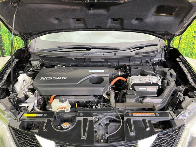 親切・丁寧な専門メカニックスタッフが応対！・車検・点検整備・事故等の修理などアフターサービスも安心。お車のカスタマイズもネクステージのサービススタッフまでご相談ください！