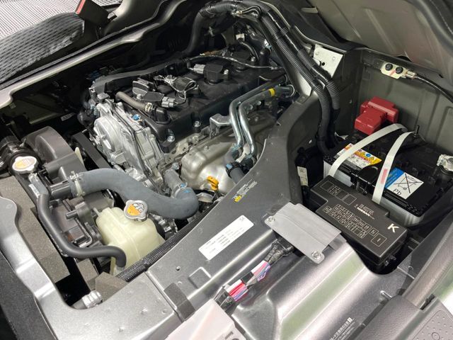 親切・丁寧な専門メカニックスタッフが応対！・車検・点検整備・事故等の修理などアフターサービスも安心。お車のカスタマイズもネクステージのサービススタッフまでご相談ください！