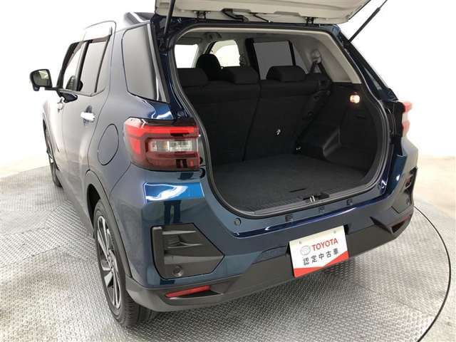 納車前にしっかり点検してお渡ししております。全店舗サービス工場も併設しております。納車後も安心してお任せ下さい。