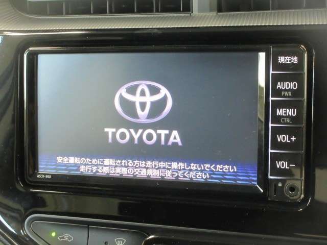 ワンセグテレビ・CDもお楽しみいただけるトヨタ純正ナビゲーション（NSZN-W68）付きです。